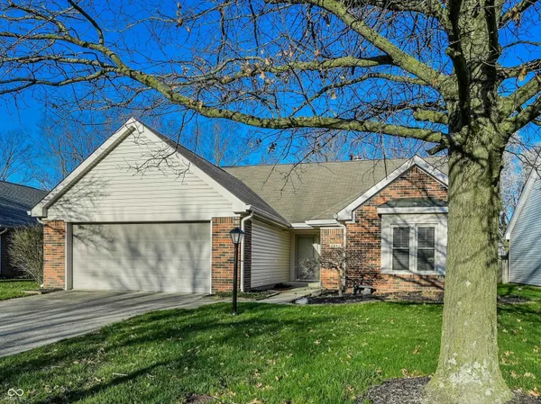 $299,900 | 8802 Saddle Court, Indianapolis, IN 46256