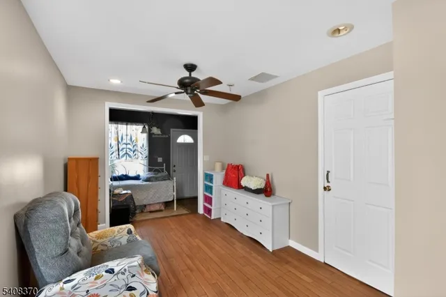 $550,000 | 136 West Lincoln Avenue, Rahway, NJ 07065