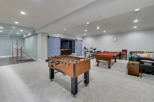 $2,650,000 | 579 Greenwood Road, Northbrook, IL 60062