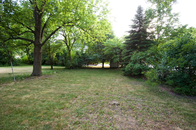 231 East Harrison Road Lombard, IL 60148 - Photo 2 of 16 a view of a street view
