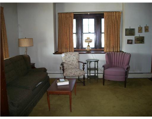 910 Burtner Road Natrona Heights, PA 15065 - Photo 7 of 13 Living Room.
