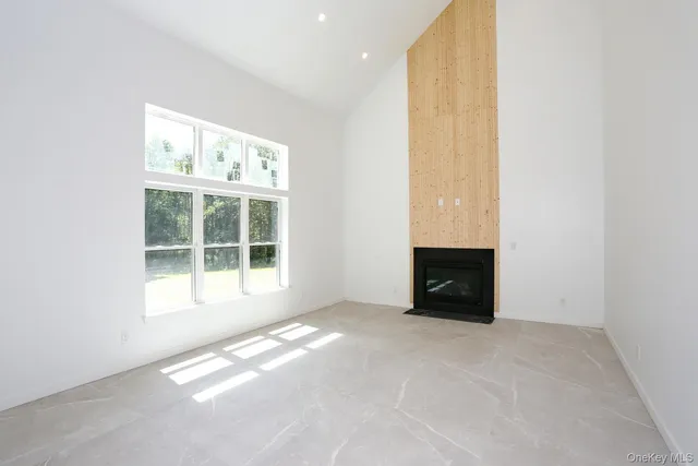 $875,000 | 344 North Ohioville Road, New Paltz, NY 12561