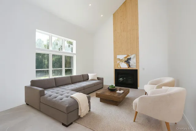 $875,000 | 344 North Ohioville Road, New Paltz, NY 12561