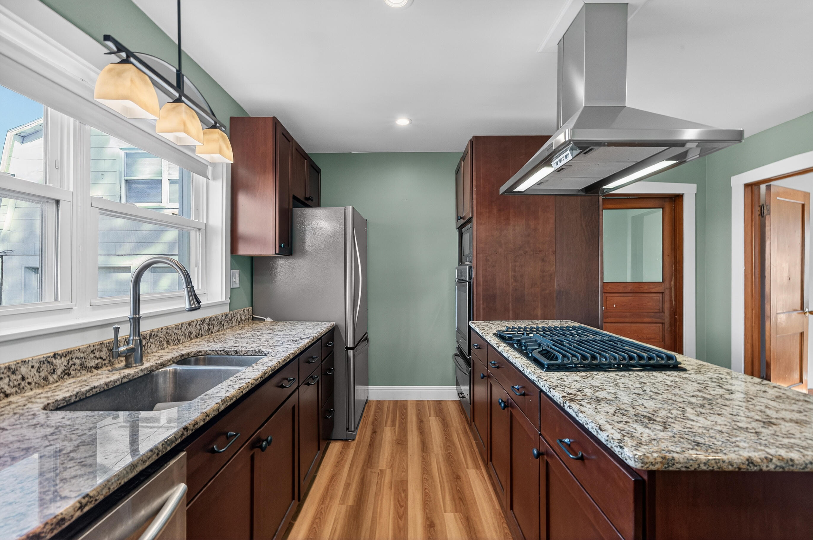 1207 Grant Street Lake Geneva, WI 53147 - Photo 18 of 40 kitchen