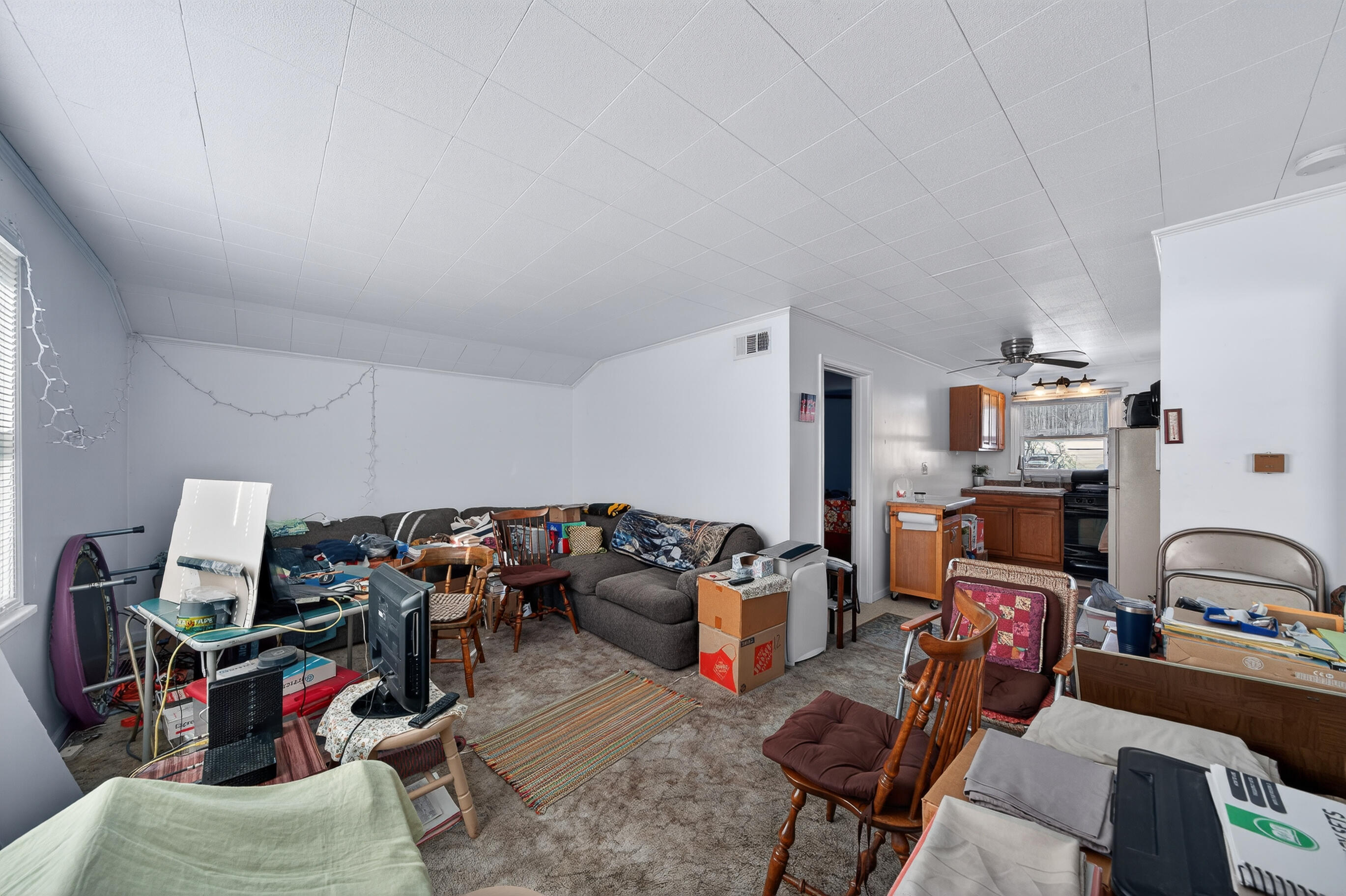 1207 Grant Street Lake Geneva, WI 53147 - Photo 33 of 40 upstairs apartment