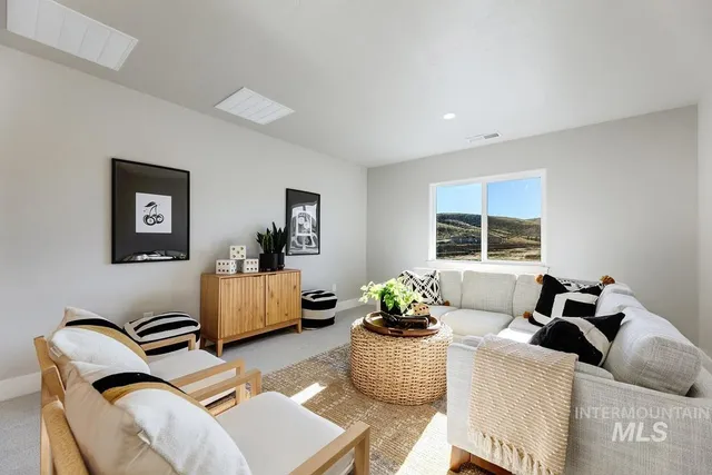 $1,104,962 | 6792 Saddle Bred Way, Star, ID 83669