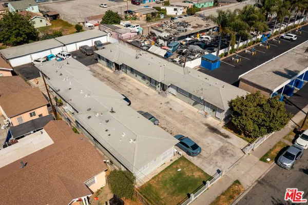 $1,900,000 | 1307 East Peck Street, Compton, CA 90221