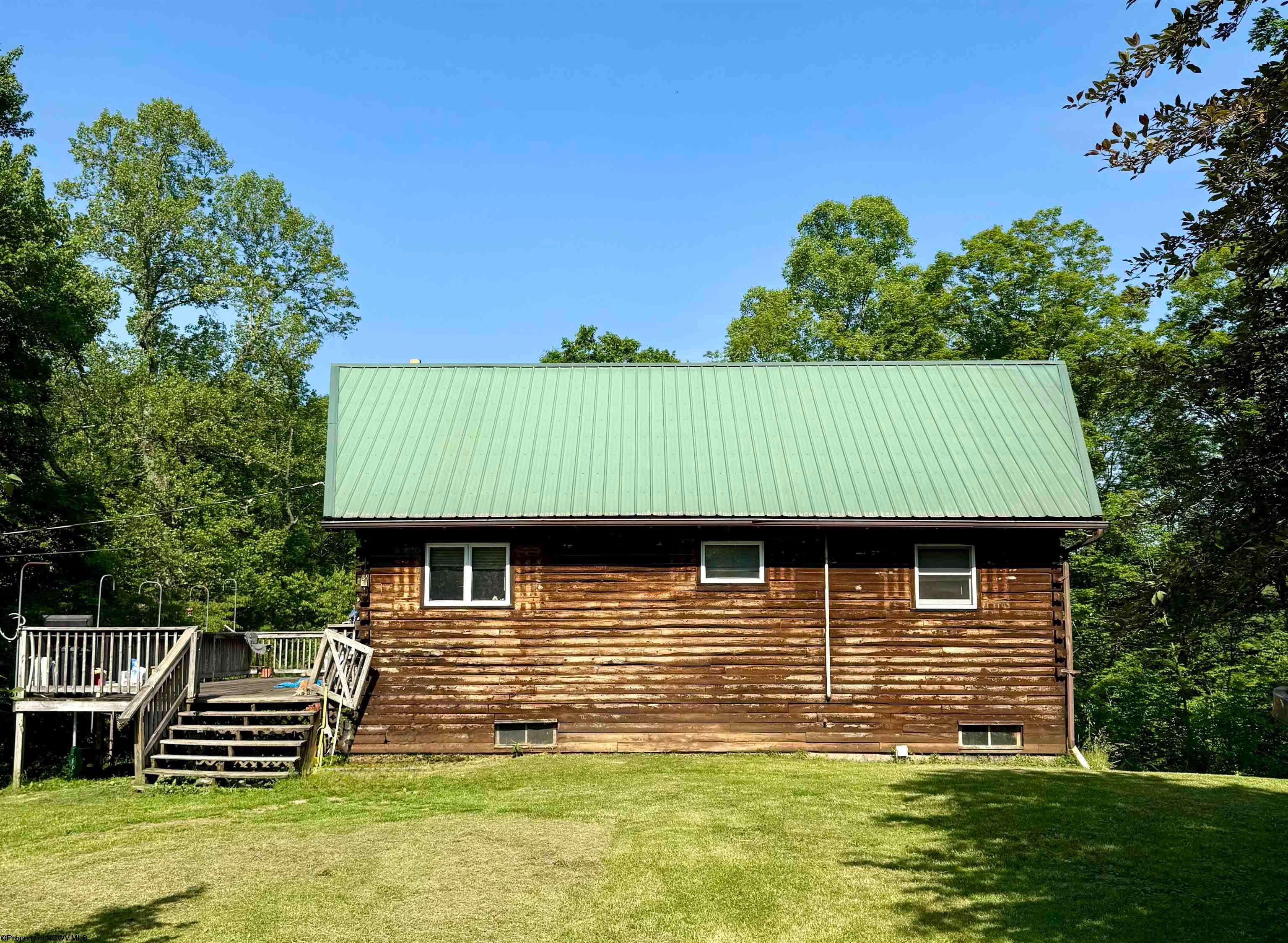 12 Rainbow Mannington, WV 26582 - Photo 2 of 25 Gallery Image 2