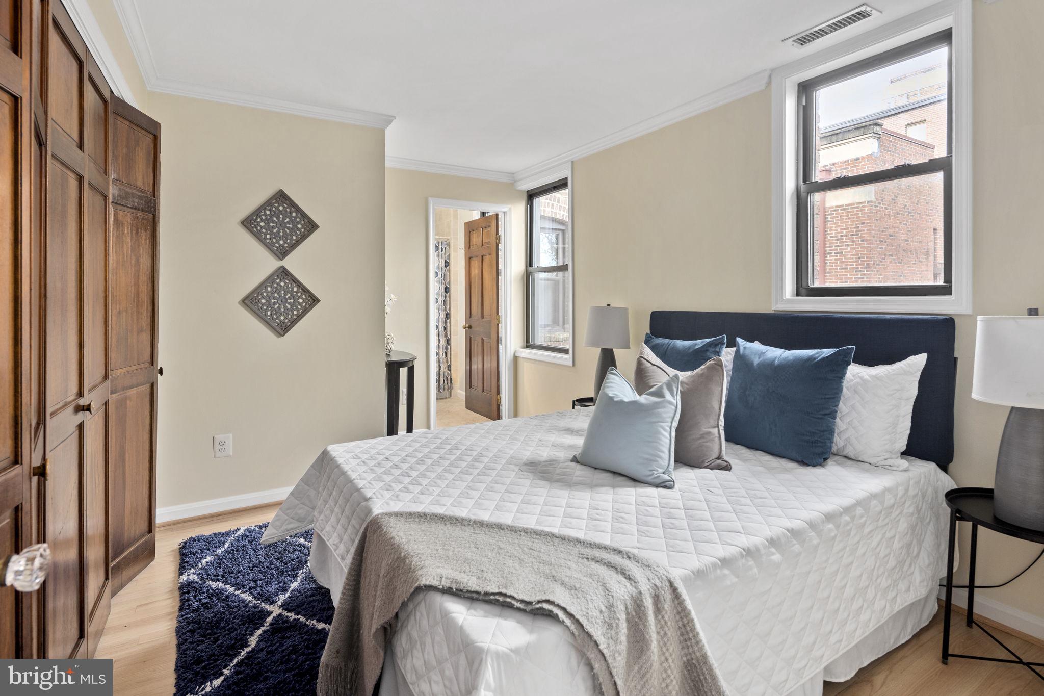 1661 Park Road Northwest, Unit 302 Washington, DC 20010 - Photo 13 of 20