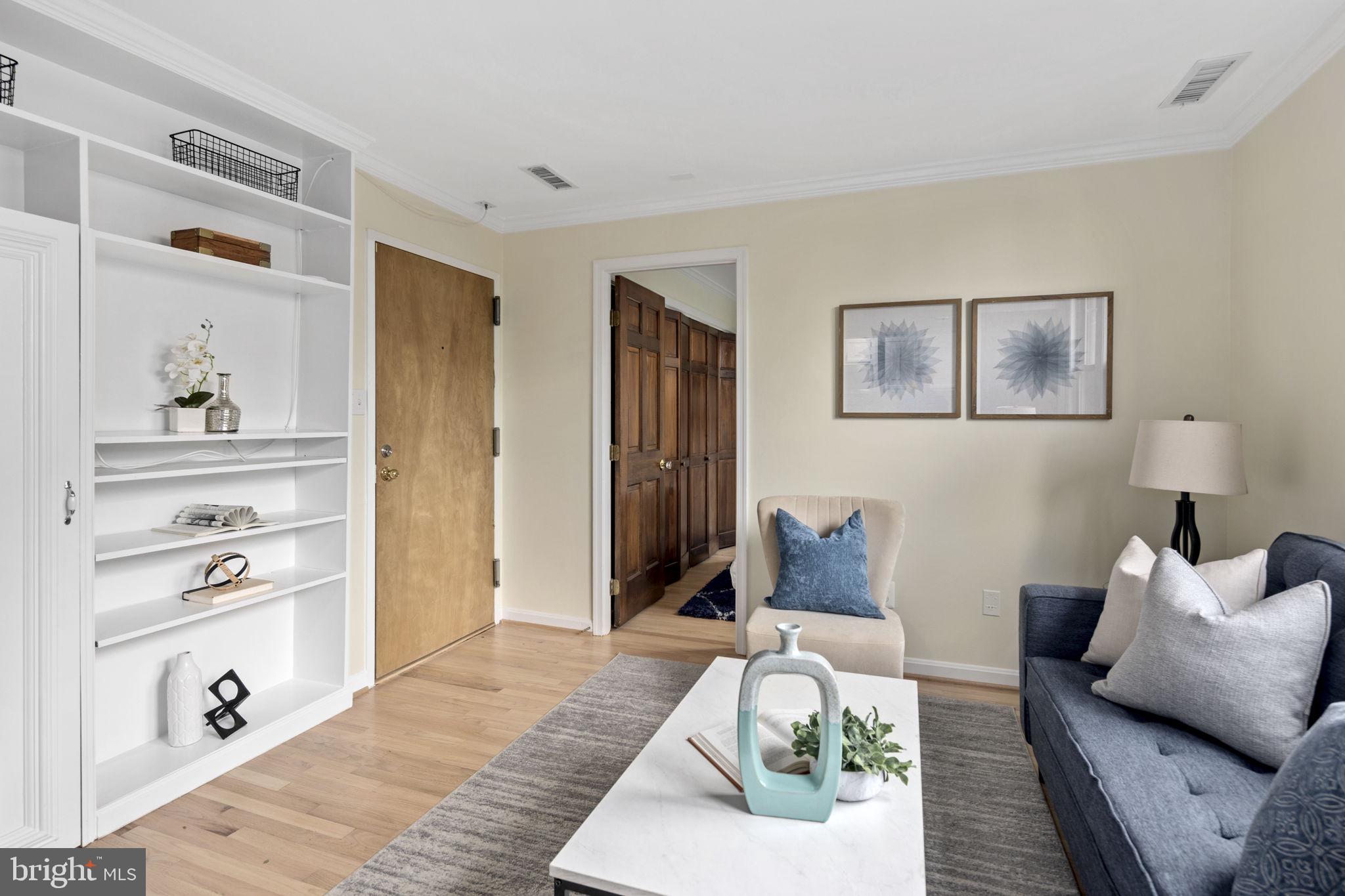 1661 Park Road Northwest, Unit 302 Washington, DC 20010 - Photo 4 of 20 Central Air!
