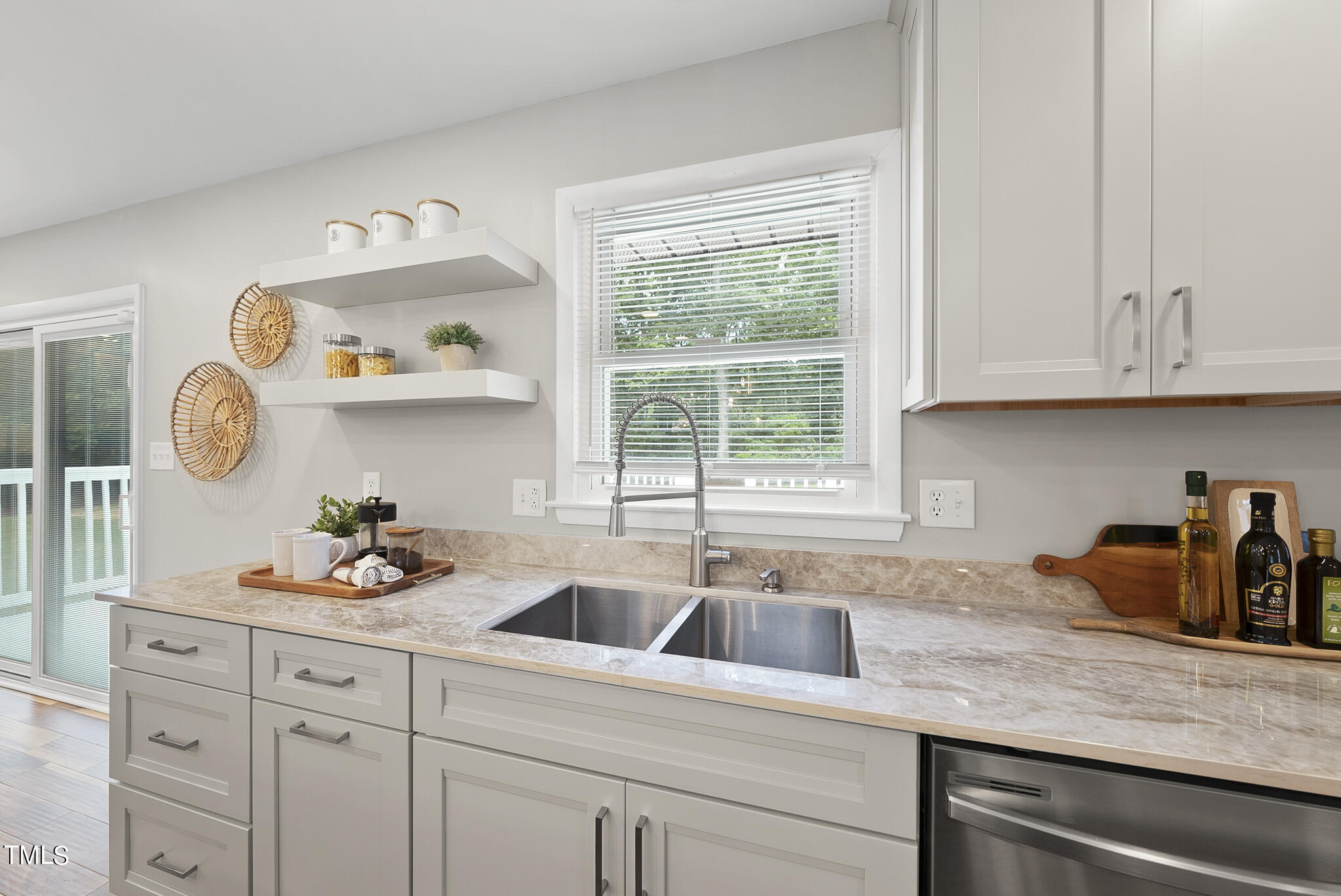 701 Sandy Ridge Court Raleigh, NC 27615 - Photo 12 of 53 DSC02379