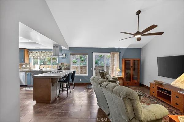 $1,080,000 | 1106 Big Oak Ranch Road, Fallbrook, CA 92028