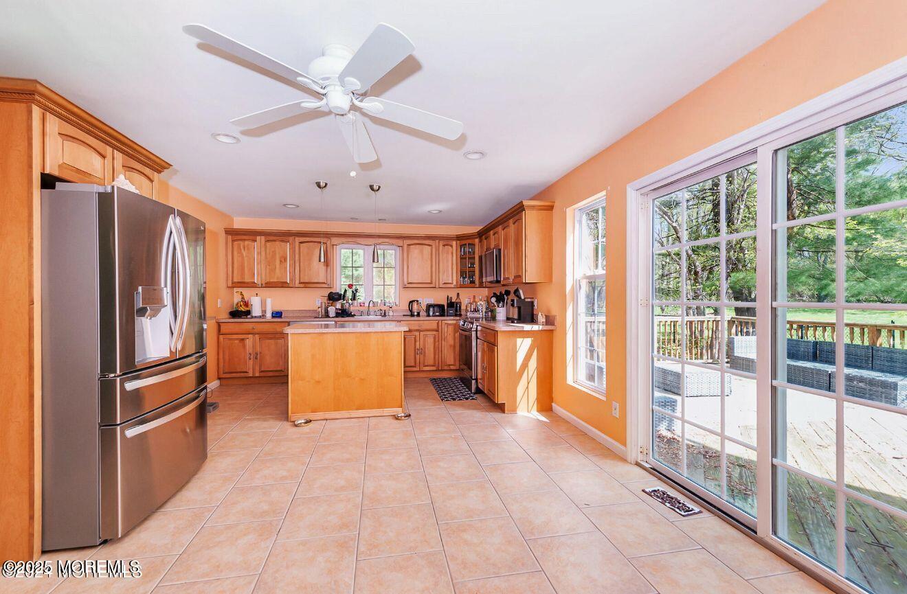 627 Eltone Road Jackson, NJ 08527 - Photo 12 of 29 WhatsApp Image 2025-06-17 at 16.16.09 (3