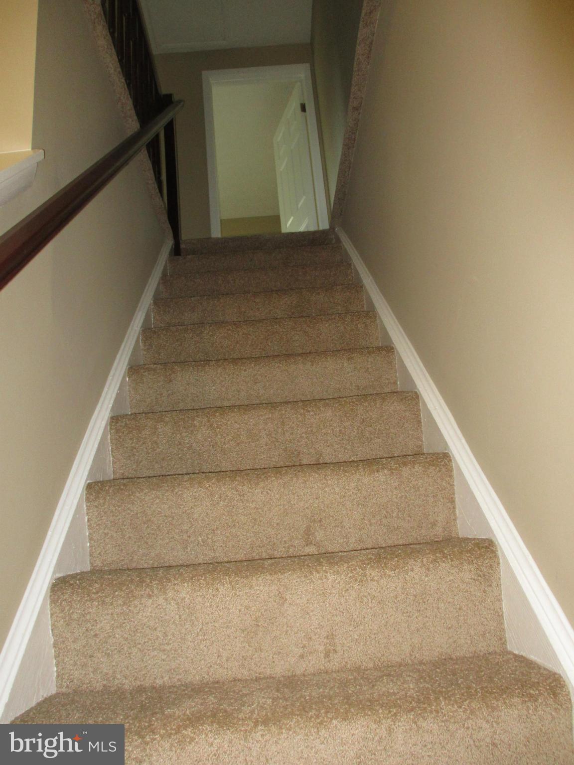 1452 Farmcrest Way Silver Spring, MD 20905 - Photo 12 of 30 Interior (General)
