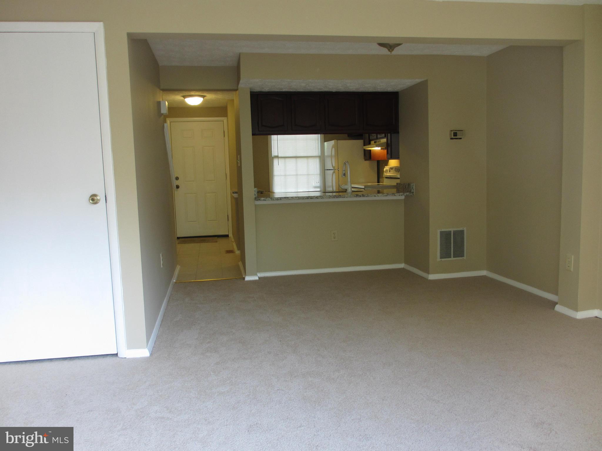 1452 Farmcrest Way Silver Spring, MD 20905 - Photo 16 of 30 Interior (General)