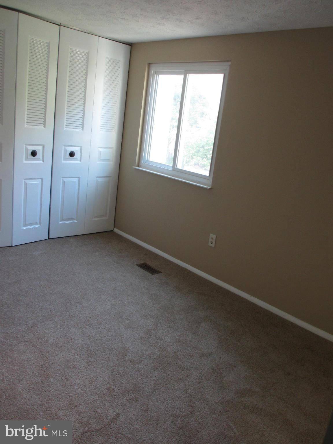 1452 Farmcrest Way Silver Spring, MD 20905 - Photo 18 of 30 Bedroom