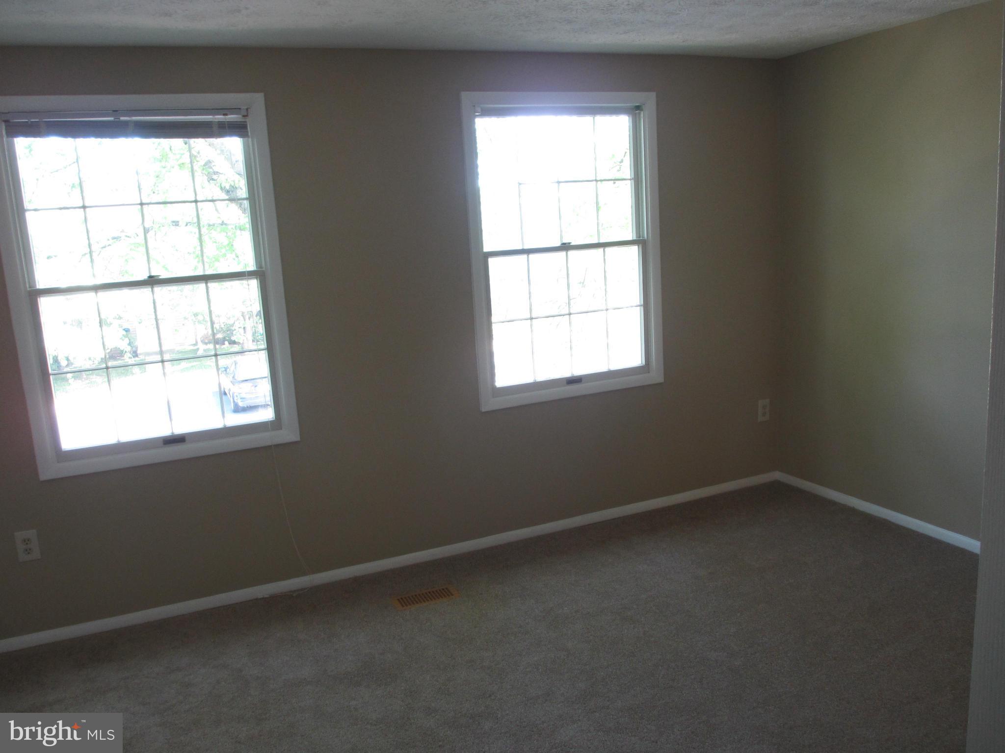 1452 Farmcrest Way Silver Spring, MD 20905 - Photo 22 of 30 Bedroom (Master)