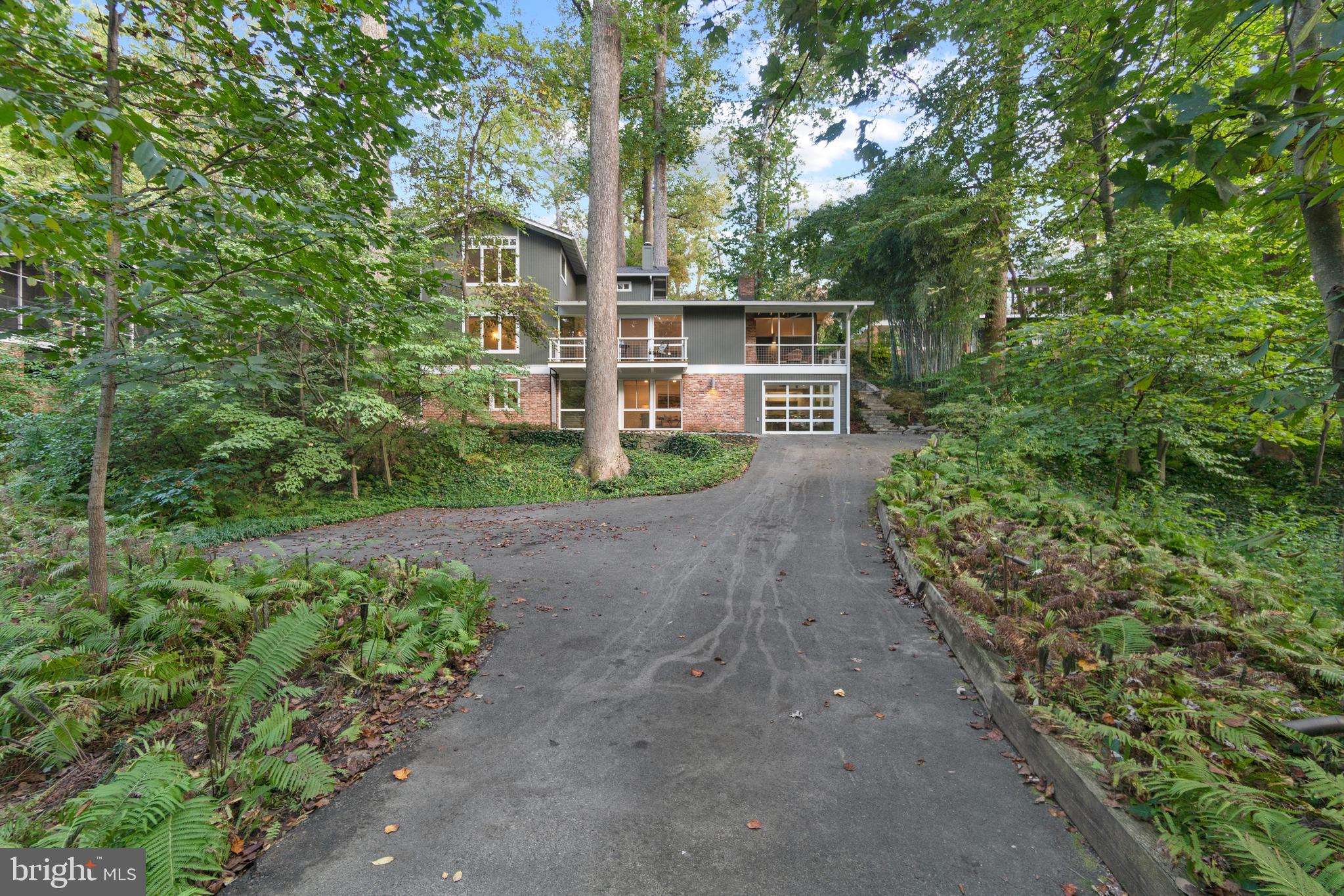 5309 Mohican Road Bethesda, MD 20816 - Photo 3 of 58 Gallery Image 3