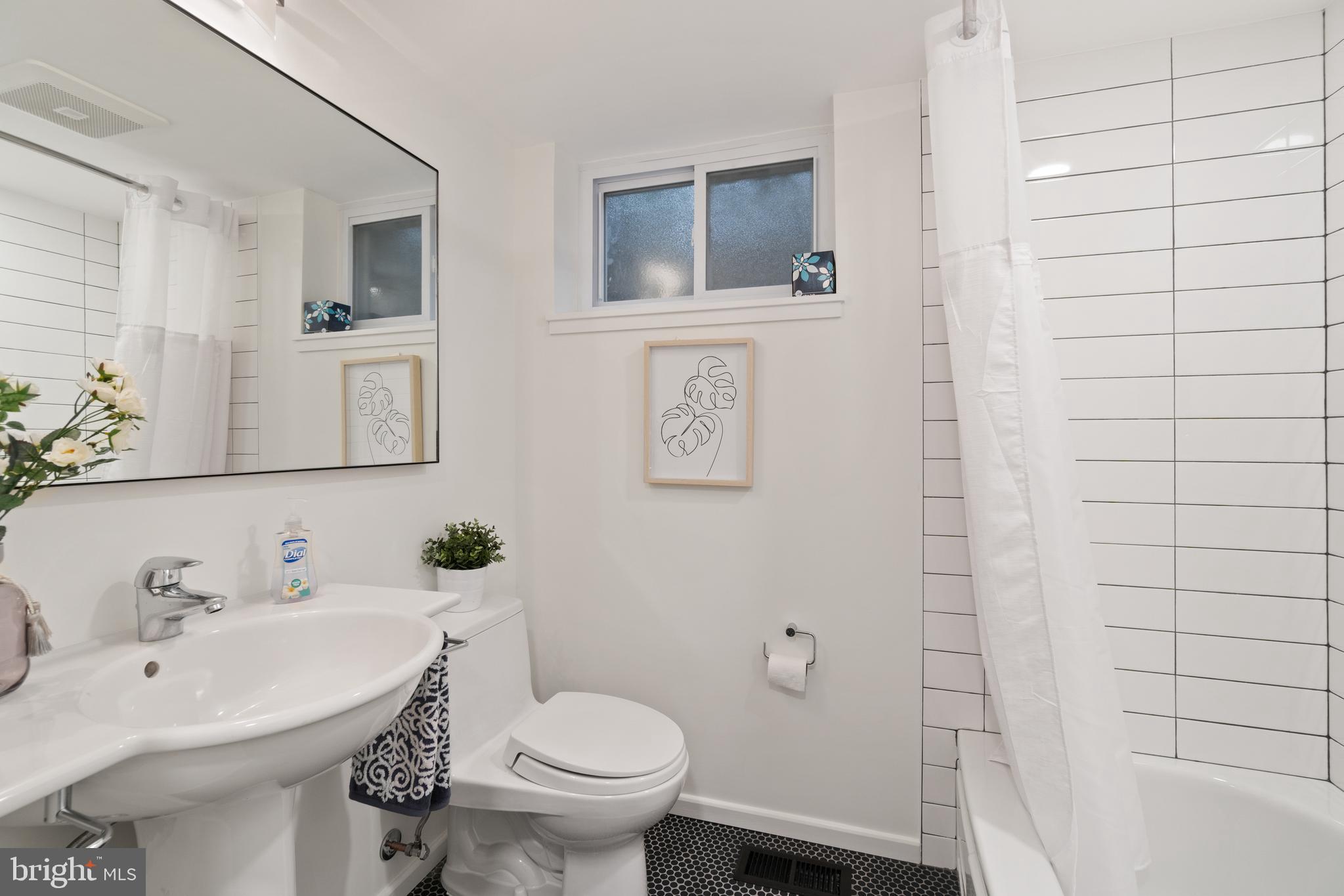 5309 Mohican Road Bethesda, MD 20816 - Photo 49 of 58 Gallery Image 49