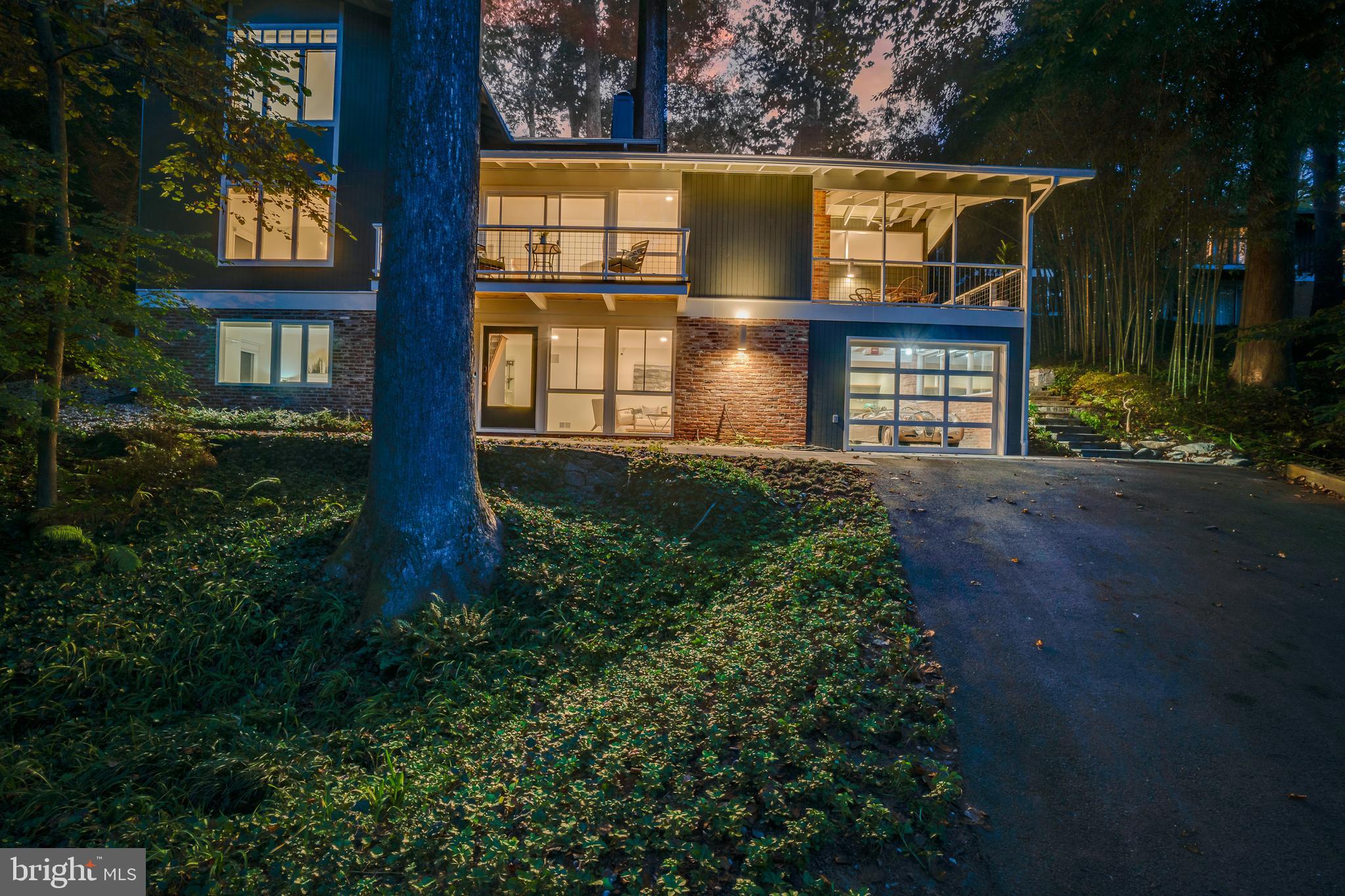 5309 Mohican Road Bethesda, MD 20816 - Photo 9 of 58 Gallery Image 9