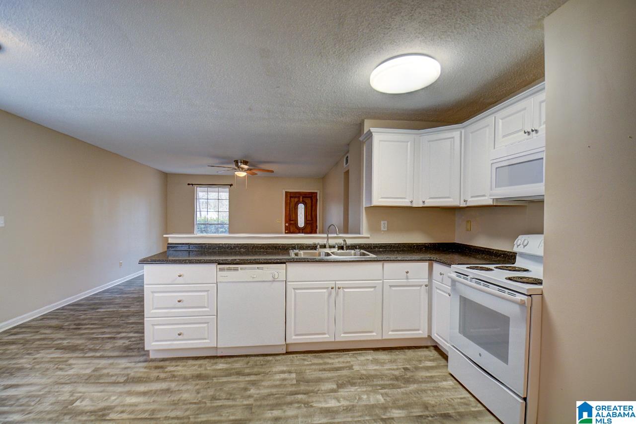 67 Crumpton Street Thorsby, AL 35171 - Photo 13 of 22