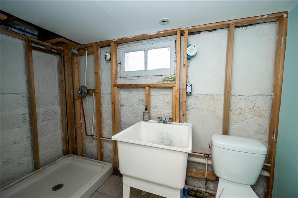 1375 Locust Street Indiana, PA 15701 - Photo 26 of 32