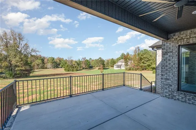 $687,000 | 7107 Lanier Road, Summerfield, NC 27358