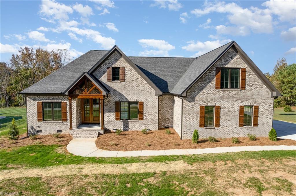 7107 Lanier Road Summerfield, NC 27358 - Photo 4 of 45