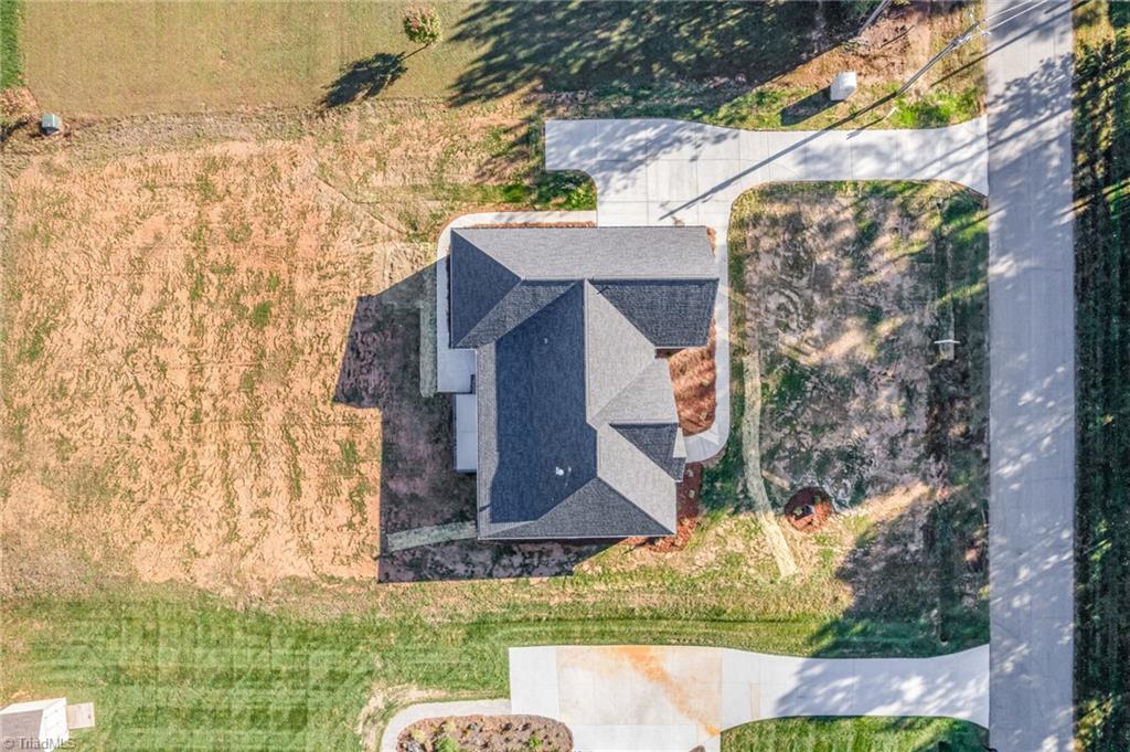 7107 Lanier Road Summerfield, NC 27358 - Photo 41 of 45