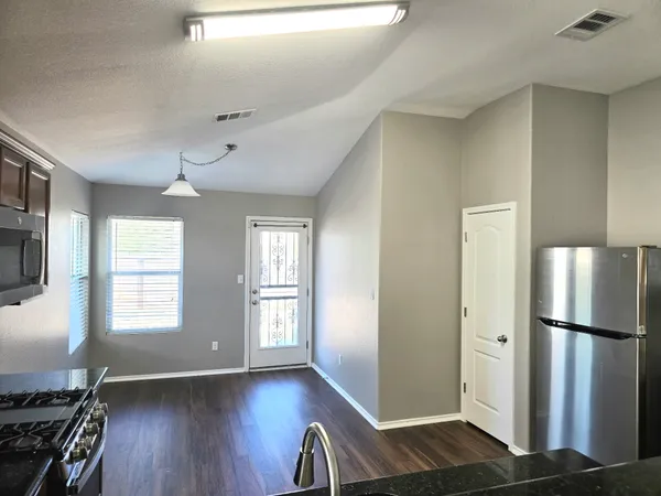 $261,500 | 3209 Barksdale Drive, Austin, TX 78725