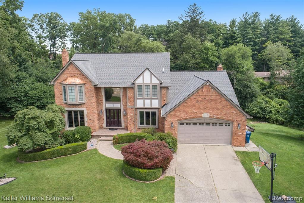 1856 Bromley Lane Rochester Hills, MI 48306 - Photo 35 of 41