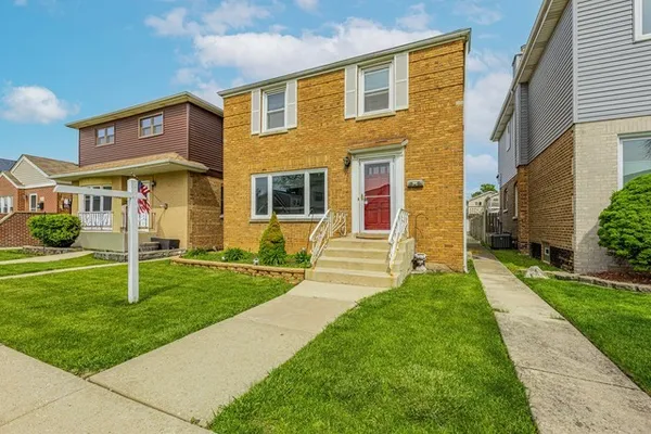 $399,000 | 5227 South Neenah Avenue, Chicago, IL 60638