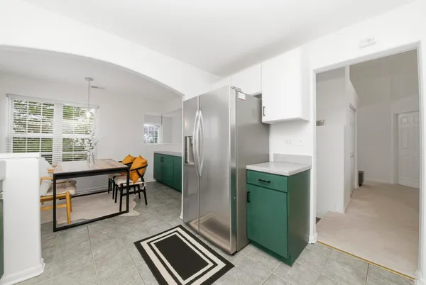 $3,400 | 2038 Cambria Court, Unit 2038, Northbrook, IL 60062