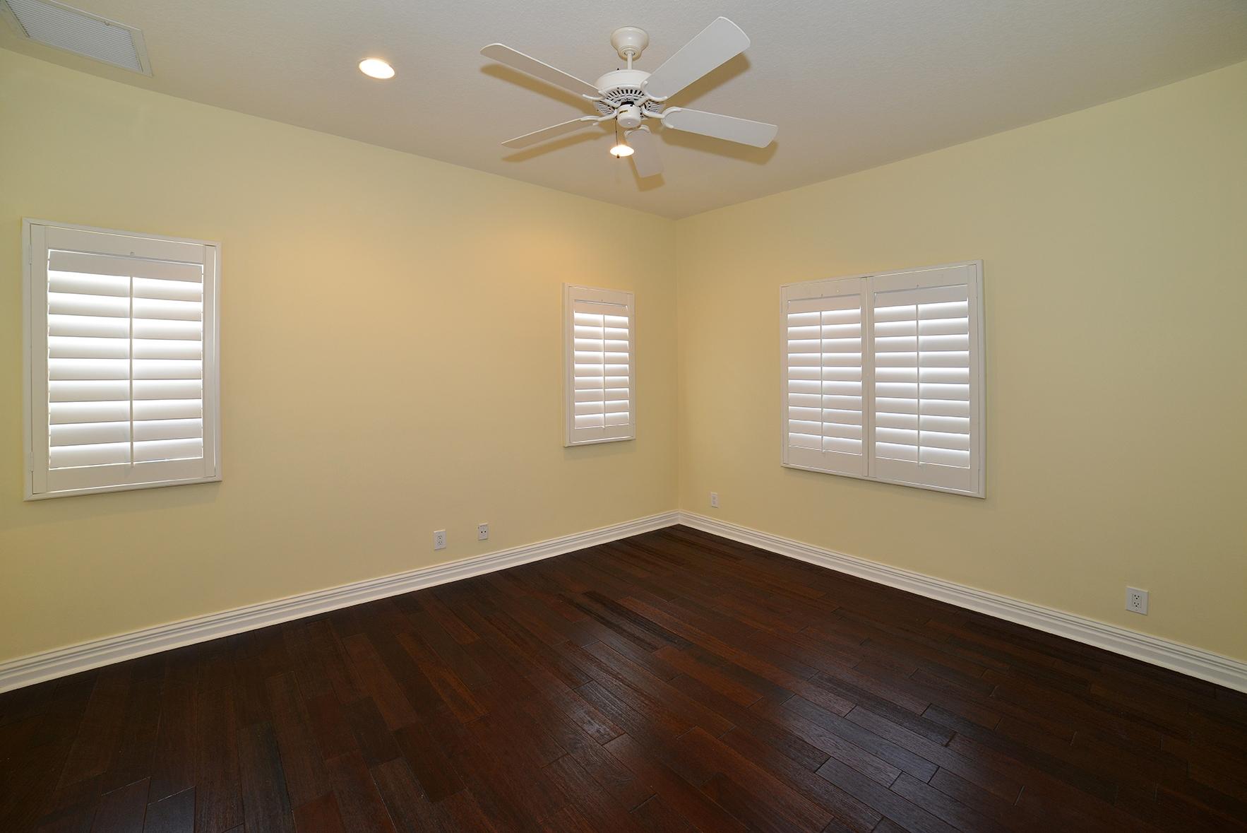 839 Coventry Street Boca Raton, FL 33487 - Photo 24 of 34 Guest Room are furnished