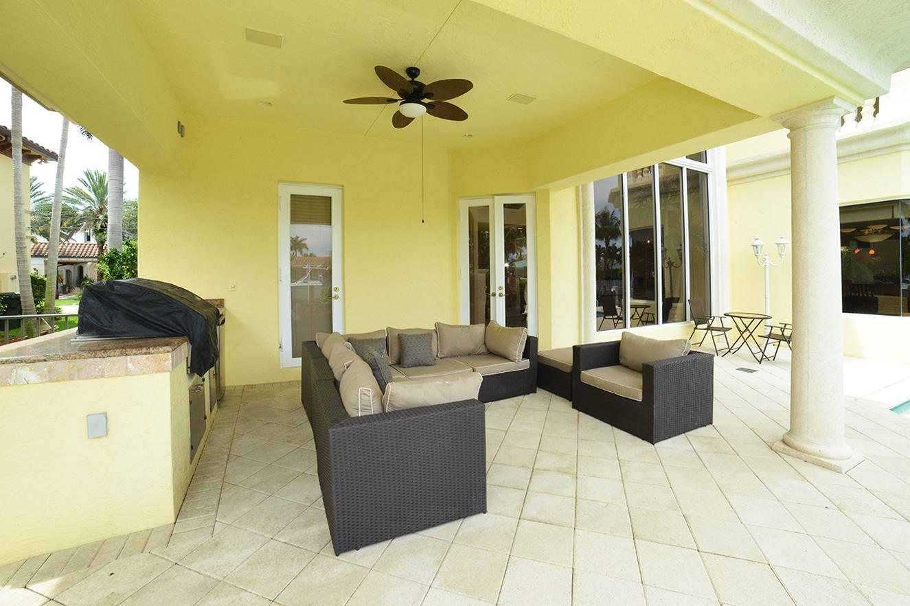 839 Coventry Street Boca Raton, FL 33487 - Photo 32 of 34 Summer Kitchen