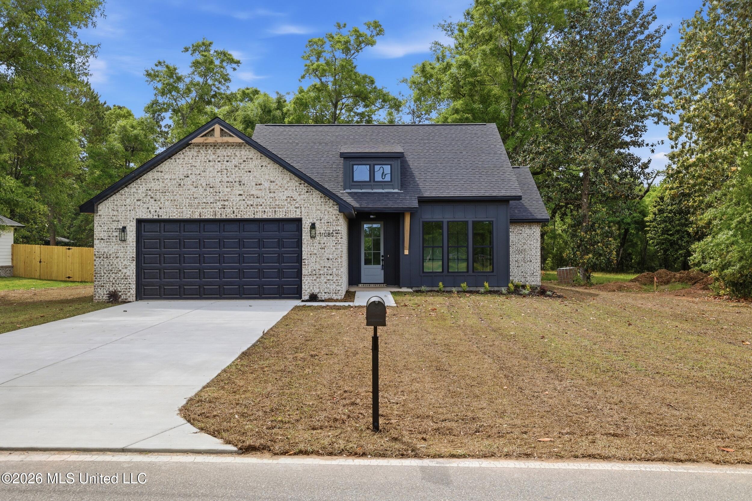 11080 Shorecrest Road Biloxi, MS 39532 - Photo 2 of 41 2_r6__0305