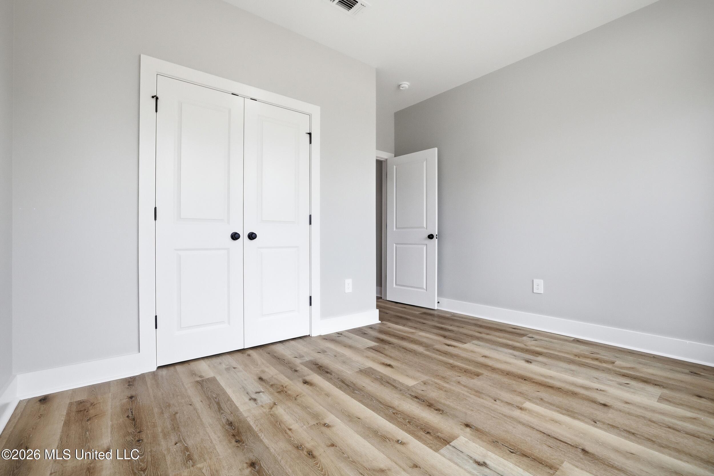11080 Shorecrest Road Biloxi, MS 39532 - Photo 27 of 41 27_r6__0430
