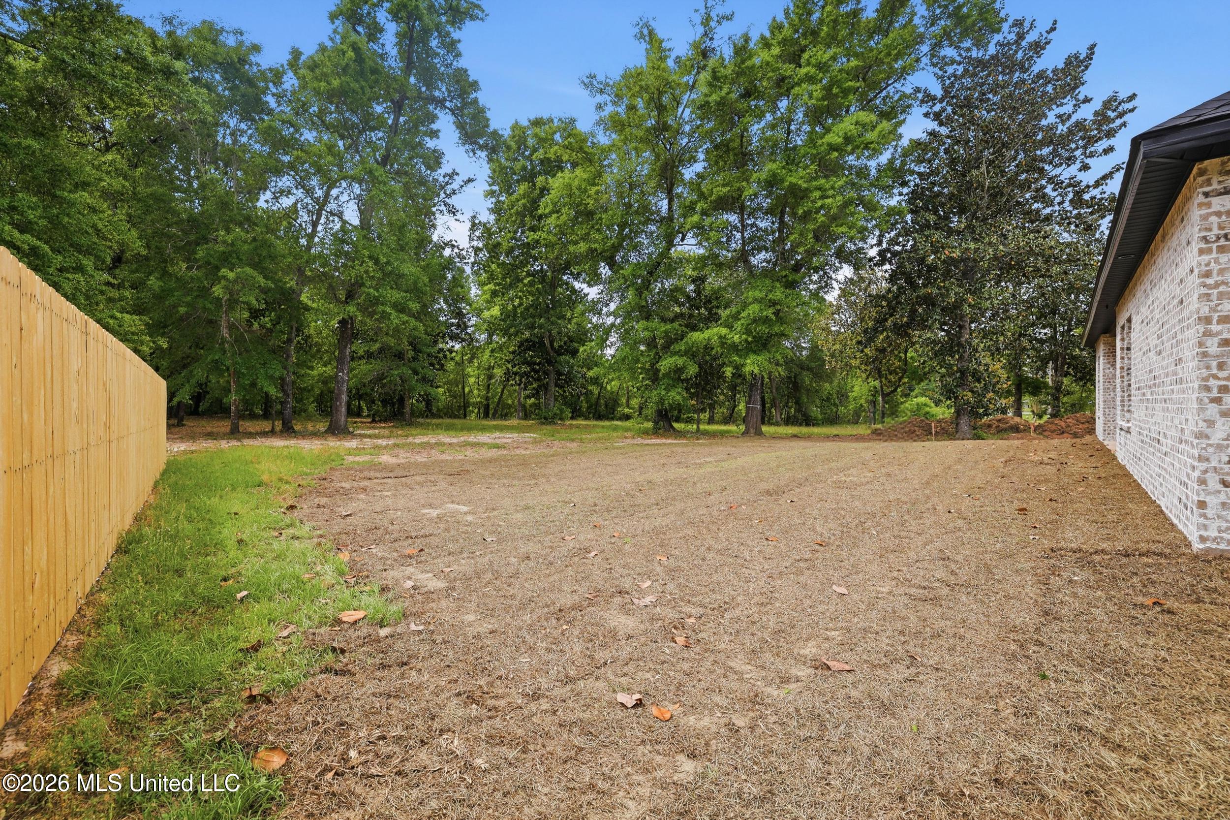 11080 Shorecrest Road Biloxi, MS 39532 - Photo 32 of 41 32_r6__0455_autoremove_27937385
