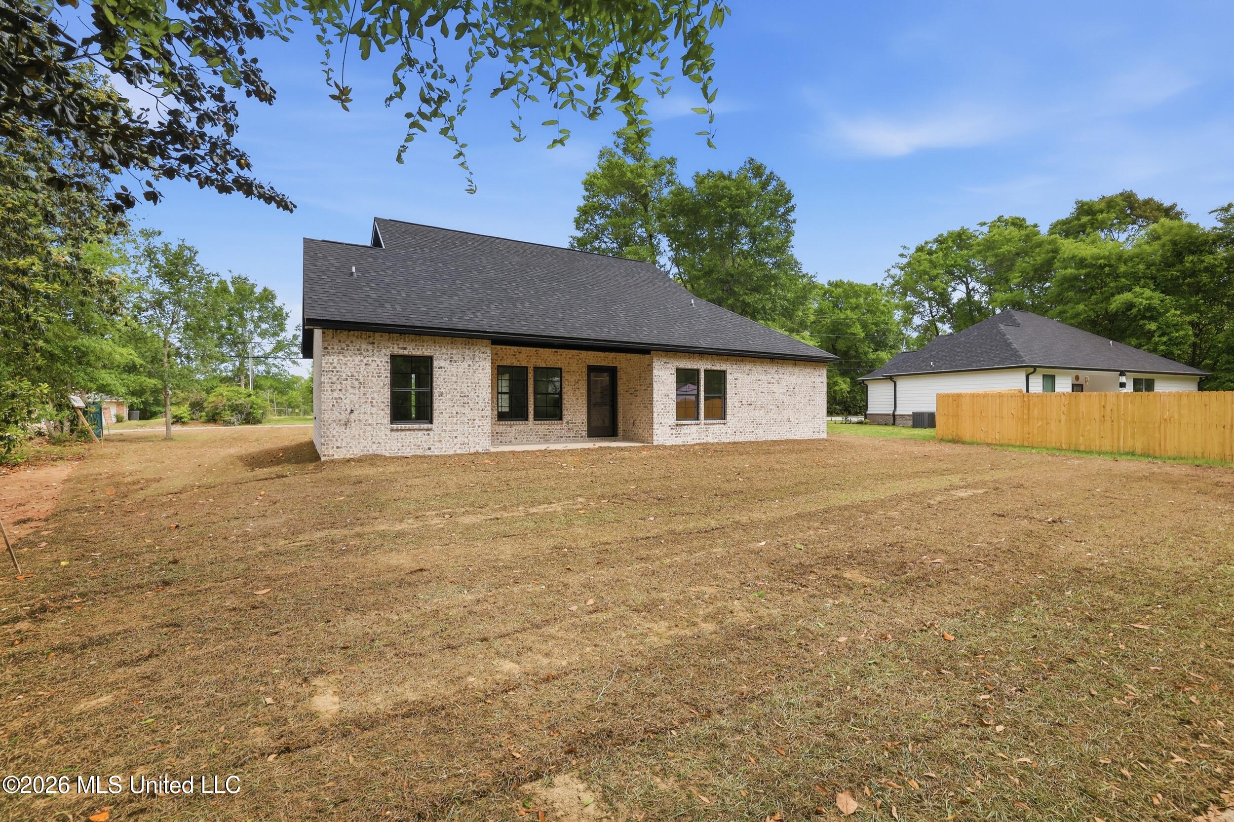 11080 Shorecrest Road Biloxi, MS 39532 - Photo 36 of 41 36_r6__0475