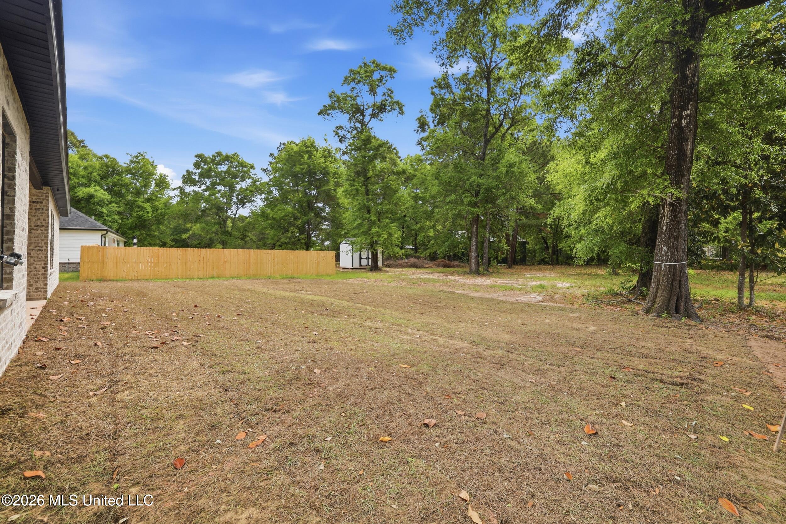 11080 Shorecrest Road Biloxi, MS 39532 - Photo 37 of 41 37_r6__0480