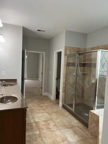 $2,800 | 4595 A Essen Lane, Cumming, GA 30041