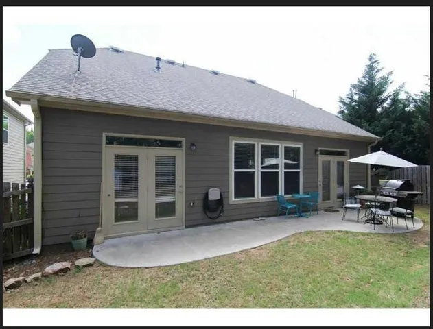 $2,800 | 4595 A Essen Lane, Cumming, GA 30041