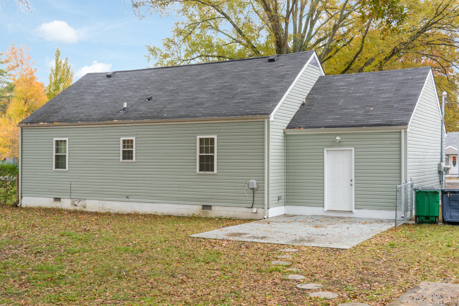 801 South Moore Road Chattanooga, TN 37412 - Photo 13 of 14 801_S_Moore_Rd_07