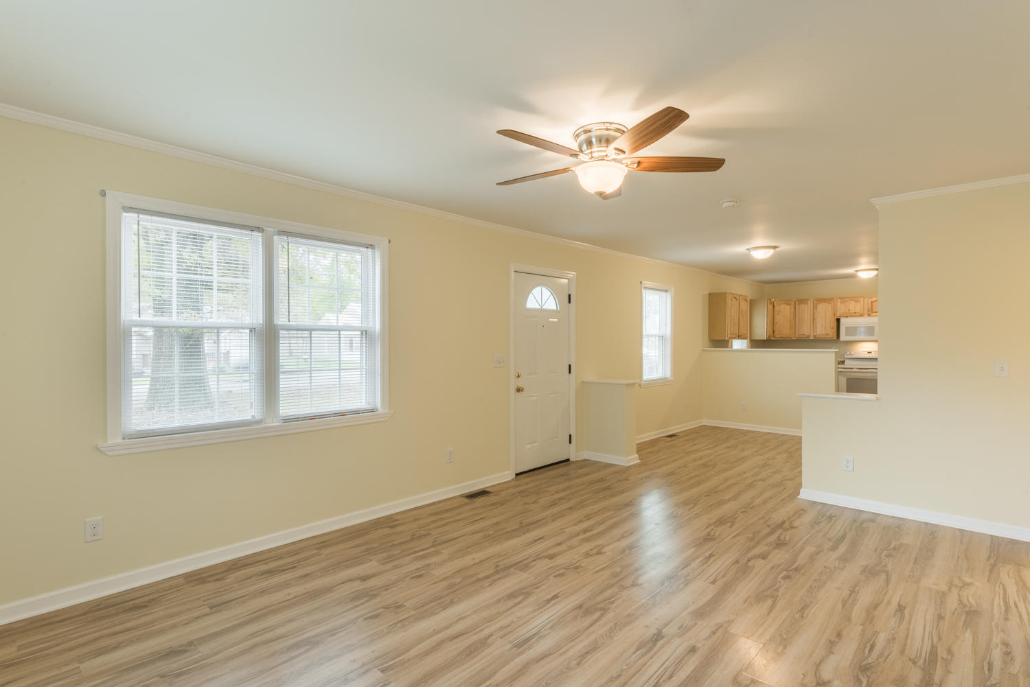 801 South Moore Road Chattanooga, TN 37412 - Photo 3 of 14 801_S_Moore_Rd_15