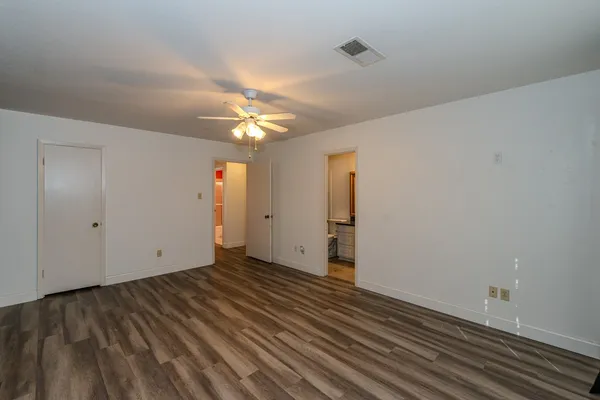 $162,500 | 5975 Meadow Way, Beaumont, TX 77707