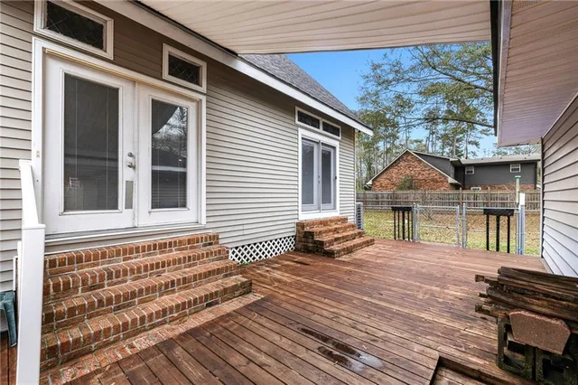 $325,000 | 42773 Robinwood Drive, Hammond, LA 70403