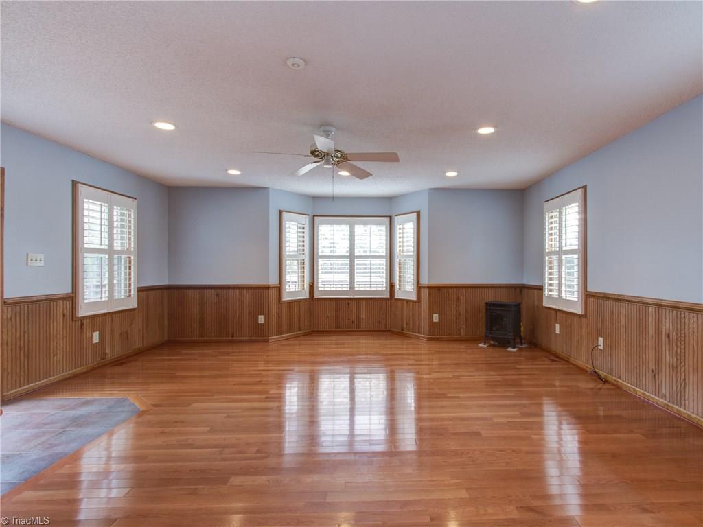 2912 Oak Ridge Road Oak Ridge, NC 27310 - Photo 16 of 29