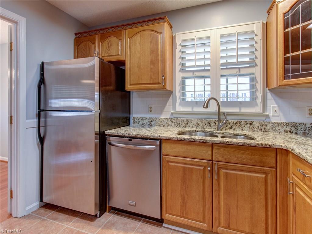 2912 Oak Ridge Road Oak Ridge, NC 27310 - Photo 3 of 29