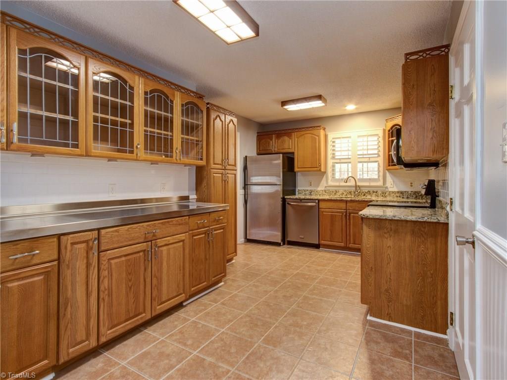 2912 Oak Ridge Road Oak Ridge, NC 27310 - Photo 5 of 29