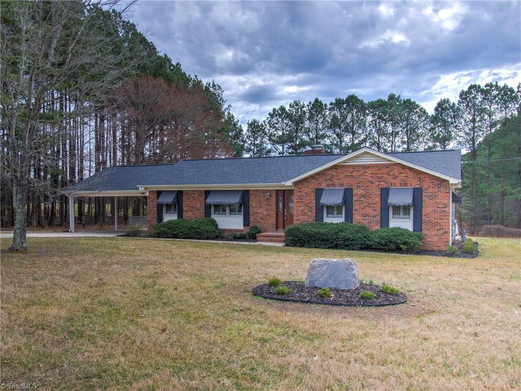 2912 Oak Ridge Road Oak Ridge, NC 27310 - Photo 6 of 29